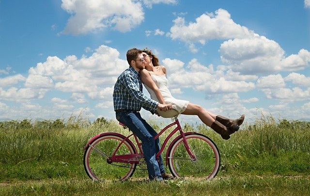 5 idées pour un rendez-vous fun et romantique
