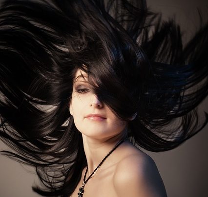 À qui confier le soin de vos cheveux ?