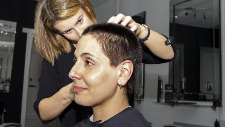 Pourquoi confier votre tête à un coiffeur visagiste ?