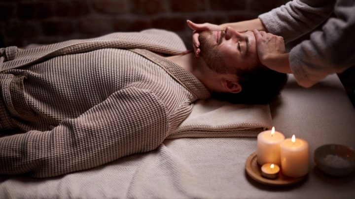 Le massage : Votre allié insoupçonné pour un sommeil réparateur