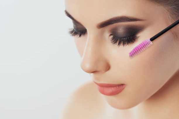 Cils fins : comment les épaissir