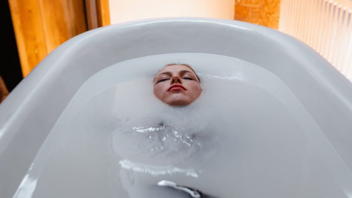 Comment créer un rituel d&rsquo;hydrothérapie relaxant dans votre propre salle de bains ?
