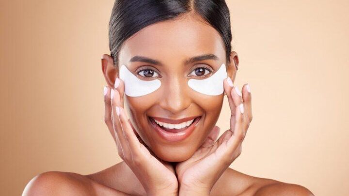 L&rsquo;efficacité des soins contour des yeux avec applicateur massant (roll-on, céramique)