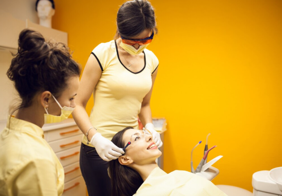 Salon d’esthétique : quelles techniques pour une peau revitalisée ?